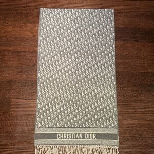 Dior Gray and White Scarf
